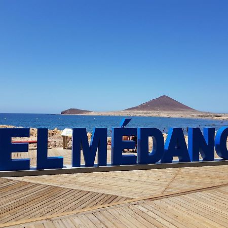 Alquilaencanarias El Medano Pika, Center And Beach Екстериор снимка